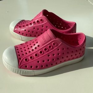Native Kid's Shoes Size 8 Little Girl - Hollywood Pink